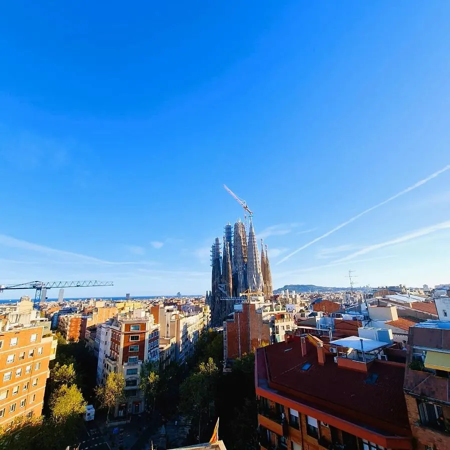 G74 Avenida Gaudi Nice 4 Bedrooms Apartment With Balcony- Sagrada Familia 巴塞罗那 西班牙