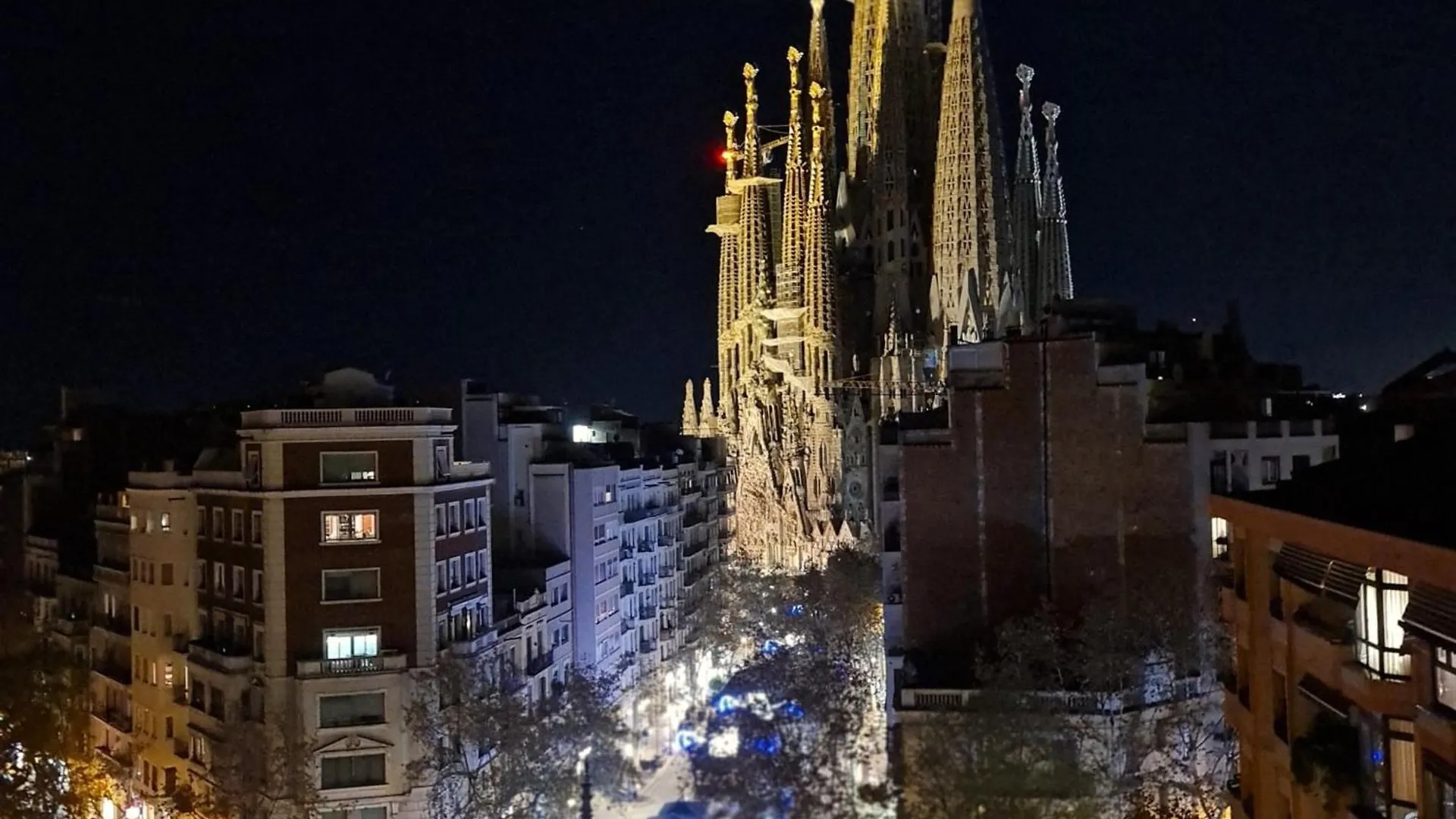 G74 Avenida Gaudi Nice 4 Bedrooms Apartment With Balcony- Sagrada Familia 巴塞罗那 0*,