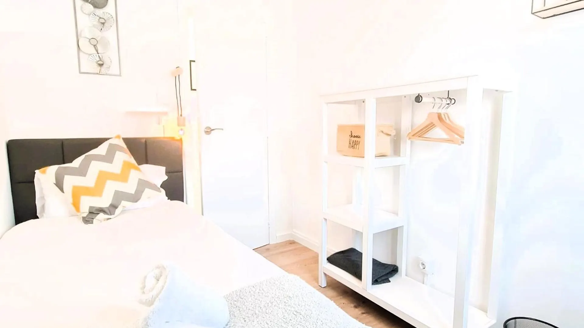 G74 Avenida Gaudi Nice 4 Bedrooms Apartment With Balcony- Sagrada Familia Barcelona 0*,